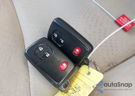 2013 Toyota Prius V Two from USA, damaged, VIN JTDZN3EU3D3254733